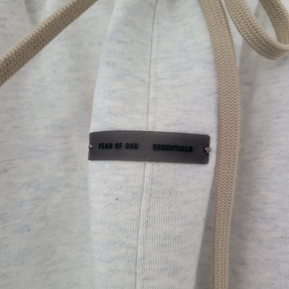 Fear Of God Essentials FOG Flare Sweatpants Mens Large Cream Oatmeal NWOT - Picture 10 of 10